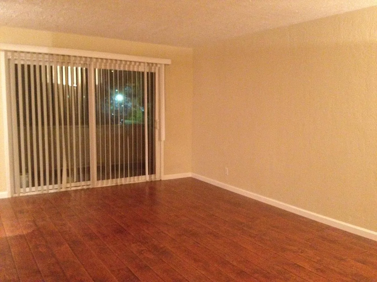 1 bed, 756 sqft, $2,650 — Photo 3