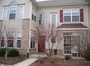 20980 Sebago Ln, Ashburn, VA 20147