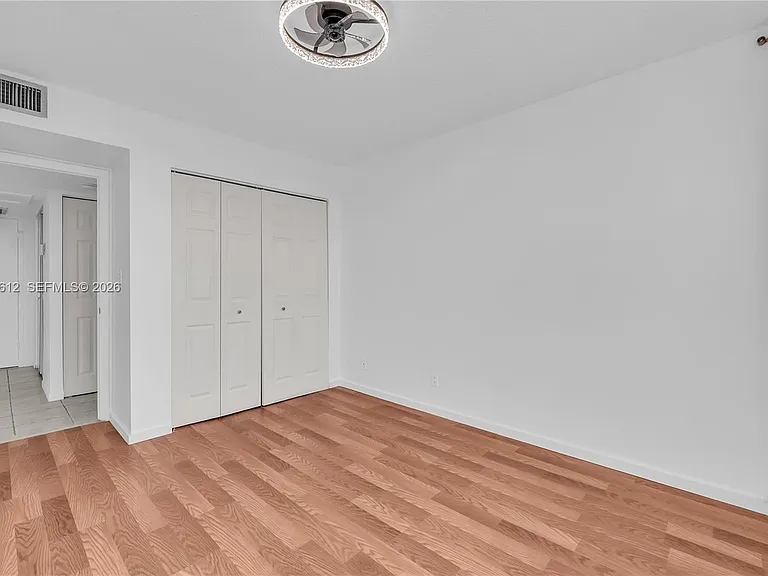 2781 Taft St #303 — Photo 12