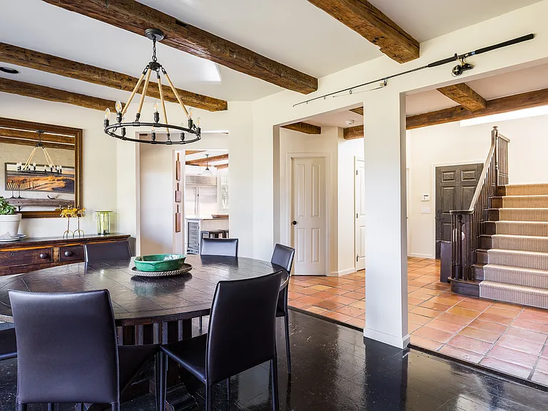 10 Pepperidge Ln — Photo 10
