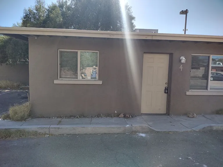 1730 E Prince Rd #4 — Photo 12