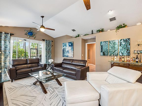 3rd image of 8442 Bent Creek Way