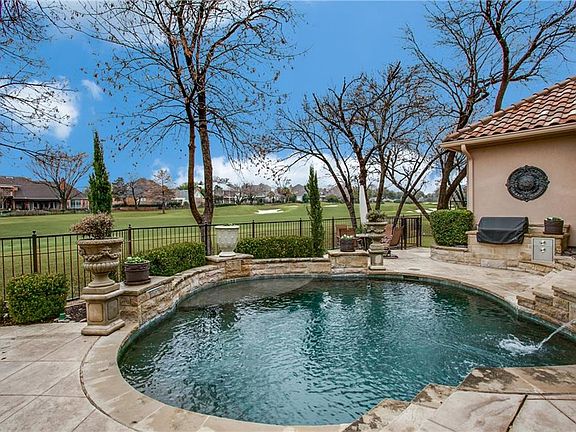 2nd image of 5009 Southern Hills Dr