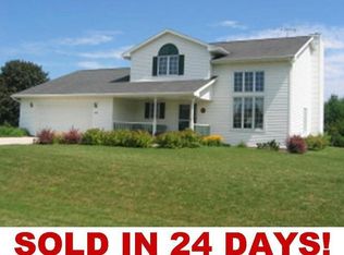 6123 Cart Path Rd, Sheboygan, WI 53081