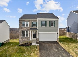 898 Bideford Dr, South Park, PA 15129