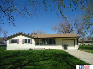 590 4th St, Utica, NE 68456