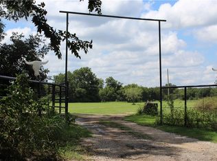 441 Petty Rd, Santo, TX 76472