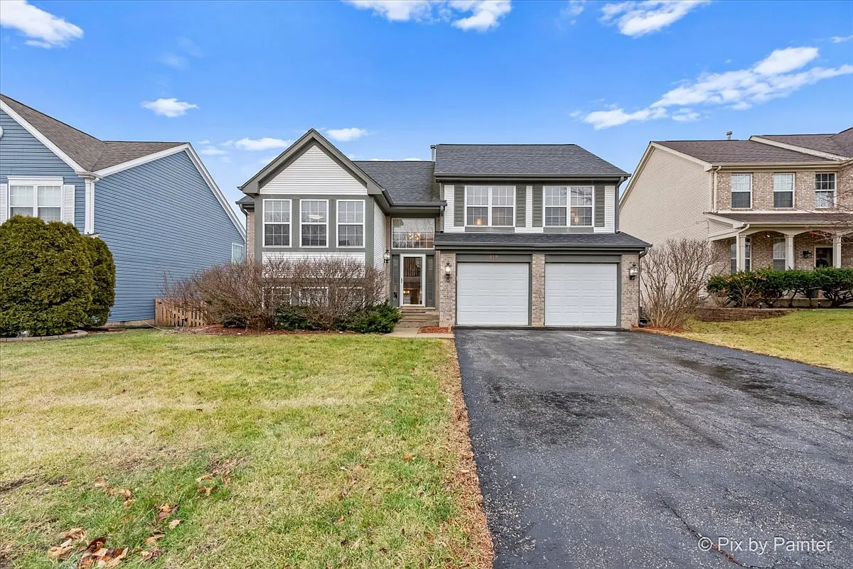 819 Adderly Ln photo 1