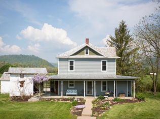 10339 Brocks Gap Rd, Fulks Run, VA 22830