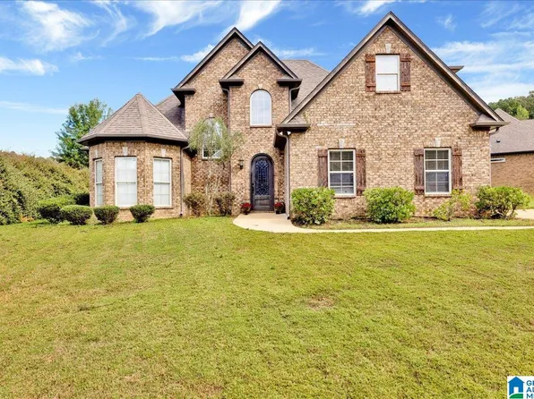 479 Chapel Hill Cv, Fultondale, AL 35068