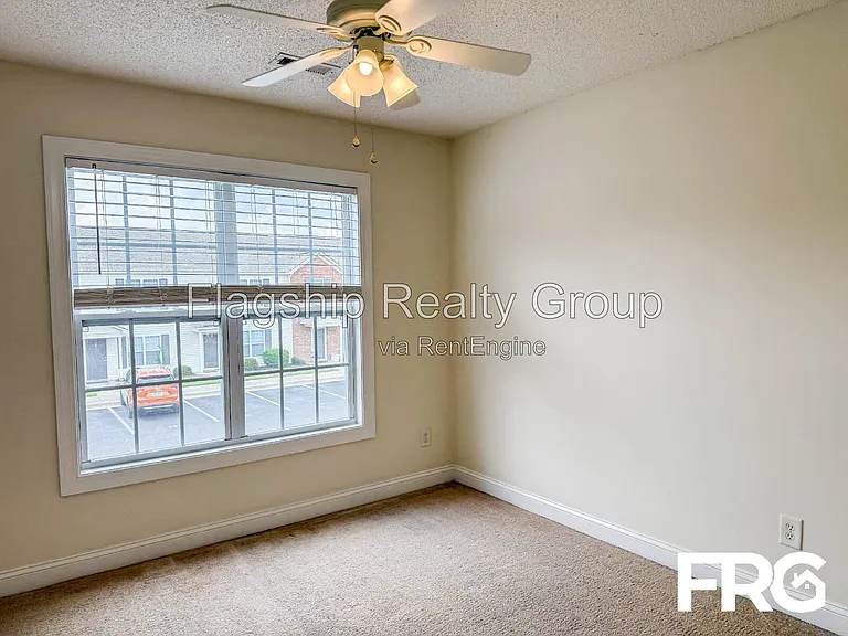 4243 Dudleys Grant Dr — Photo 12