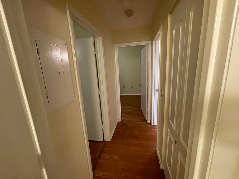 1307 Azalea Way — Photo 10