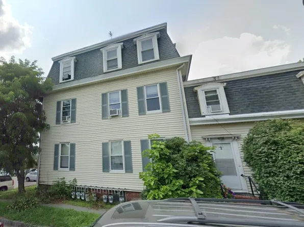 12 Pleasant St, Ayer, MA 01432