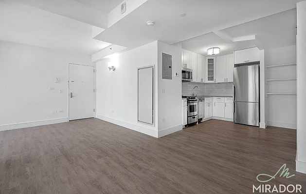 Rented by Mirador Real Estate | media 32