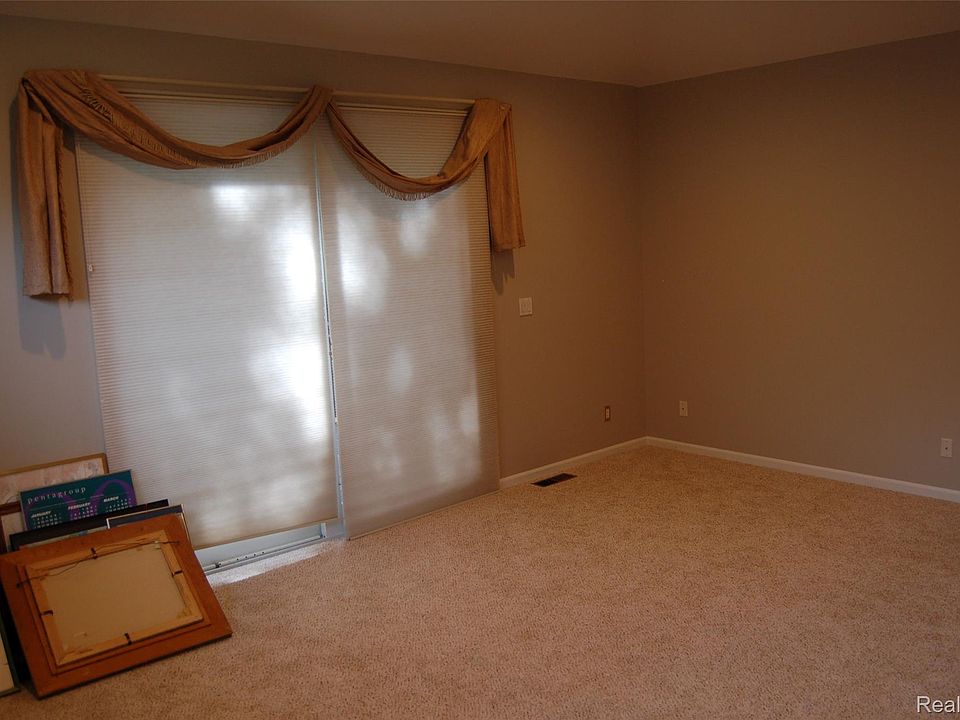 9843 Creekwood Trl, photo 22
