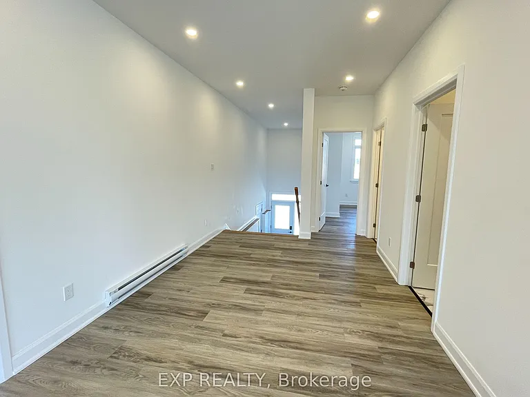 293 Flat Rapids Rd #A — Photo 22