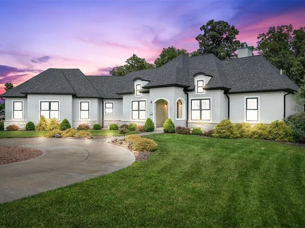 11 Little Lake Ct, Troy, MO 63379