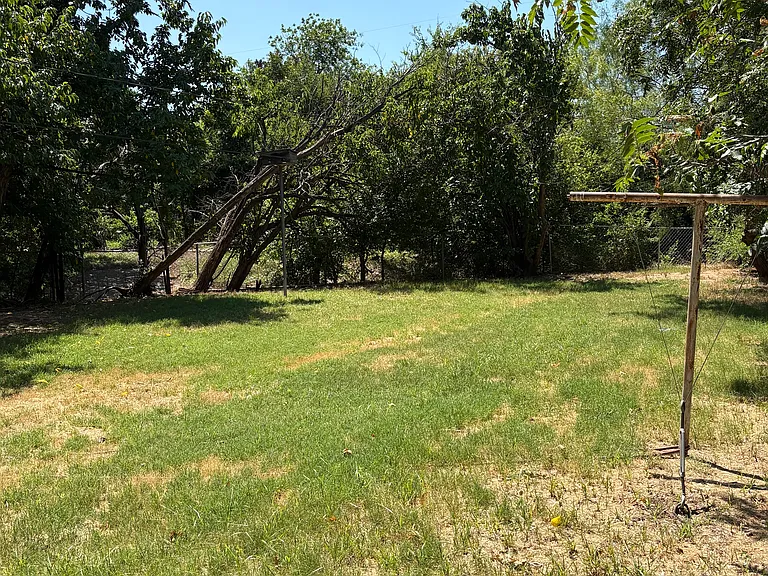 3312 Buchanan St — Photo 2