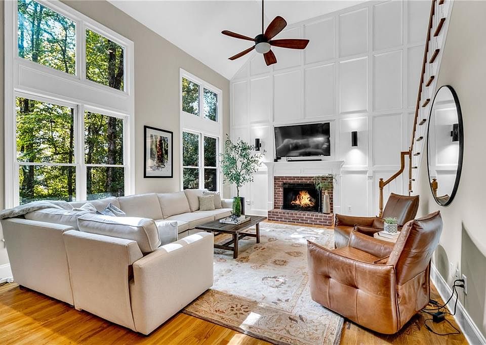 1st image of 11100 Crofton Overlook Ct