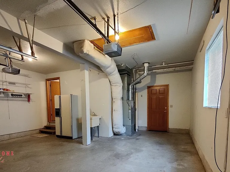 319 Marietta Pl — Photo 21
