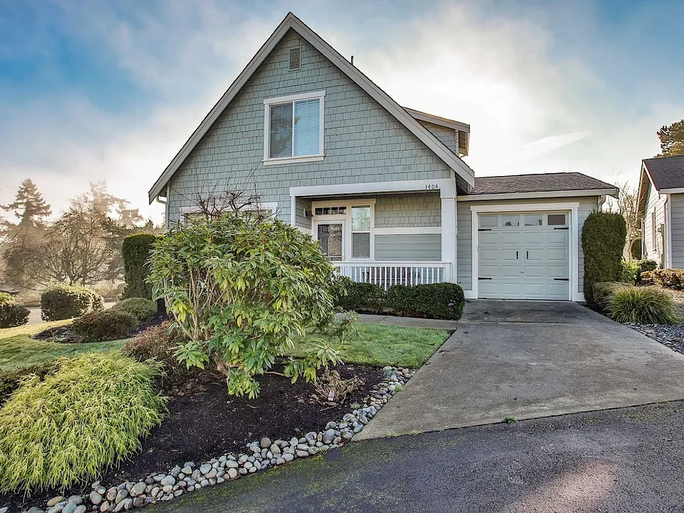 1404 Portside Ct