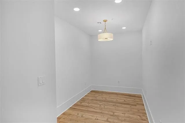 875 Okeefe Ave #208 — Photo 7