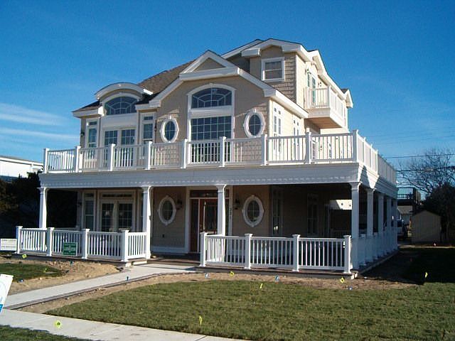 Street Elevation