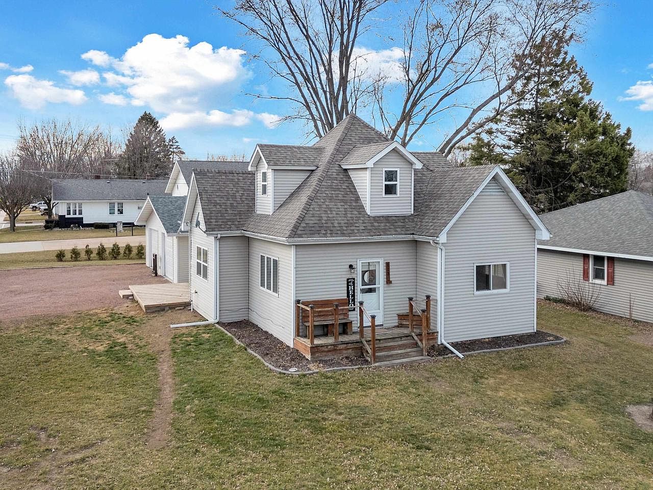 113 South WEST STREET, Loyal, WI 54446 Zillow