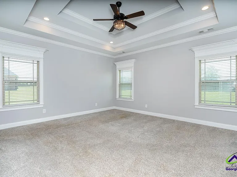 1052 Chattahoochee Dr — Photo 23