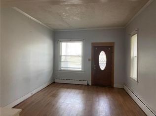 20 S Broad St, East Bangor, PA 18013