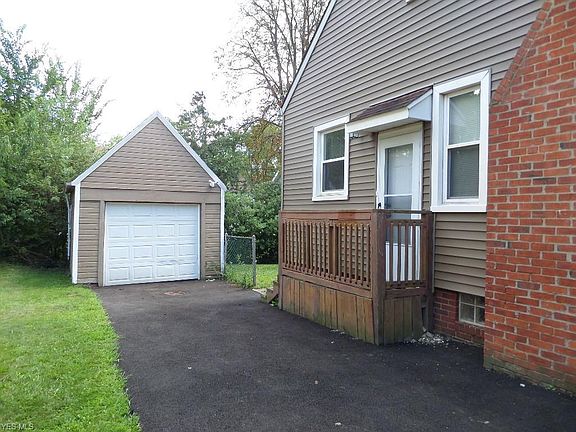 3rd image of 1485 Wilmar Ct
