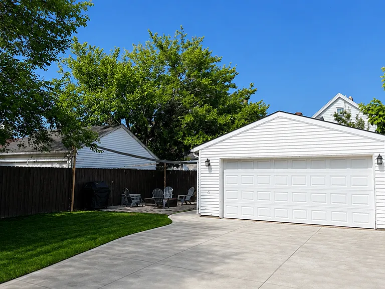 2031 Dowd Ave #2032 — Photo 9