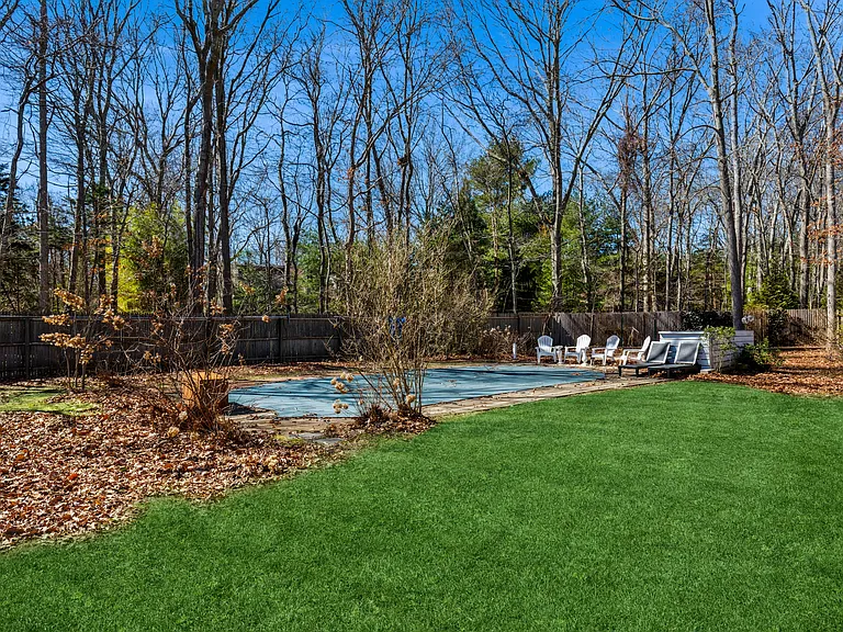 997 Springs Fireplace Rd — Photo 26