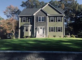27 King St, Wilmington, MA 01887