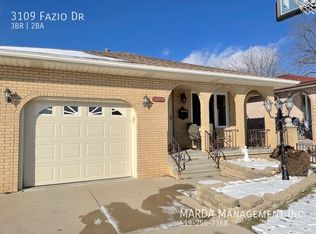 3109 Fazio Dr, Windsor, ON N9E4H1