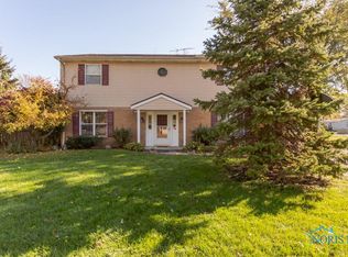 447 Harefoote St, Holland, OH