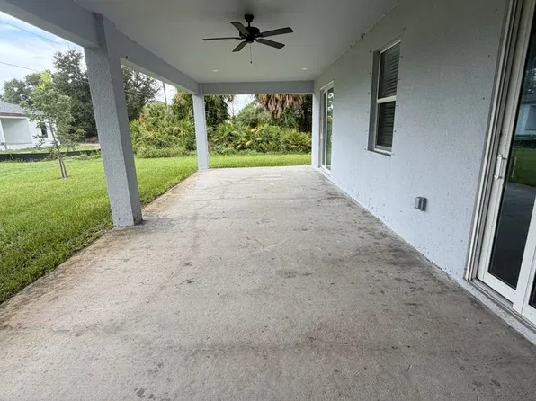 12043 Crossgate Ave, Port Charlotte, FL 33981
