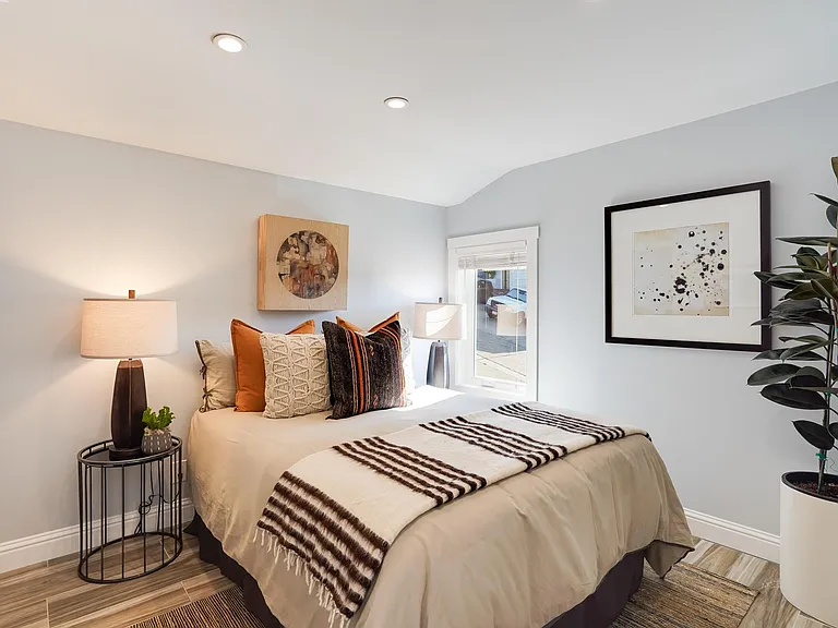 703 Dartmouth St — Photo 14