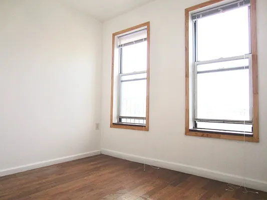 Rented by Bold New York | media 16