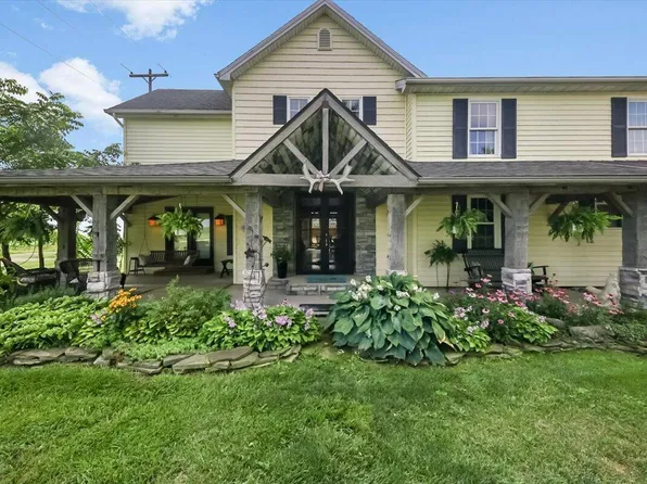 12351 Mulberry Rd, Ottawa Lake, MI 49267