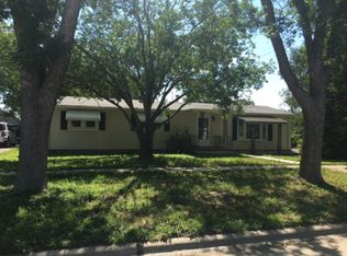 1311 Lilly St, Wood River, NE 68883