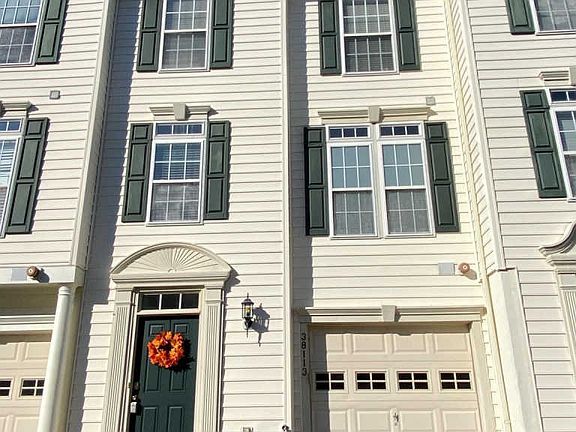 3rd image of 38113 E Chester Ln Unit 214