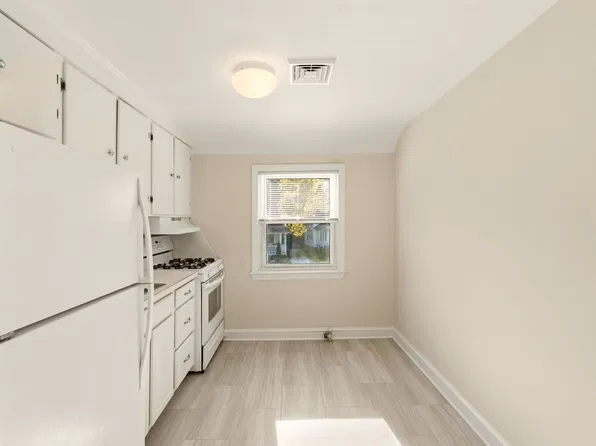 212 Manheim Ave #2A, Oaklyn, NJ 08107
