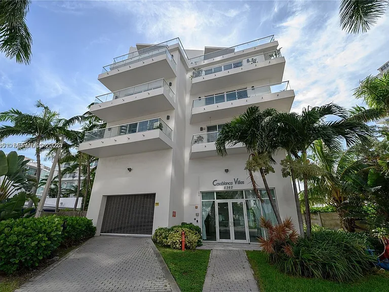 6362 Collins Ave #503 — Photo 2