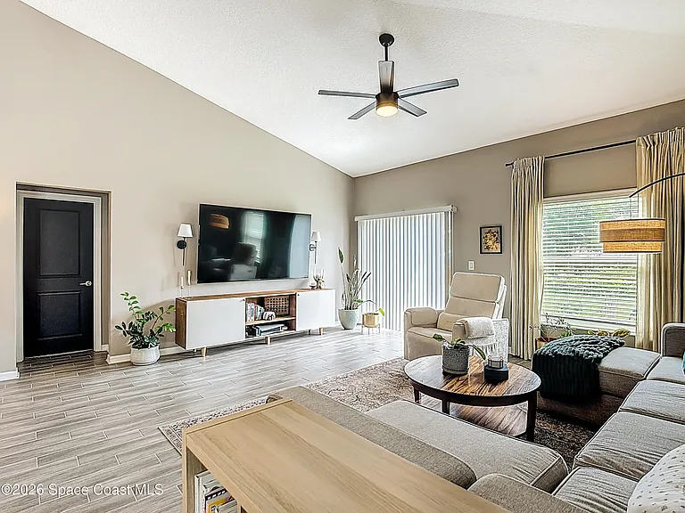 4471 Holstein St — Photo 21