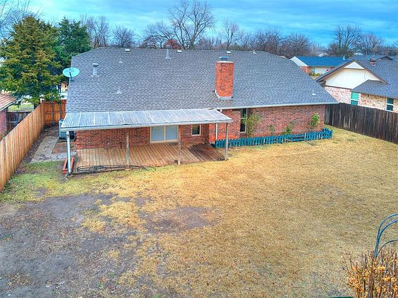 5th image of 1918 Oakhollow Dr