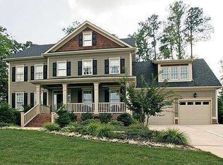 1001 Crossway Ln, Holly Springs, NC 27540
