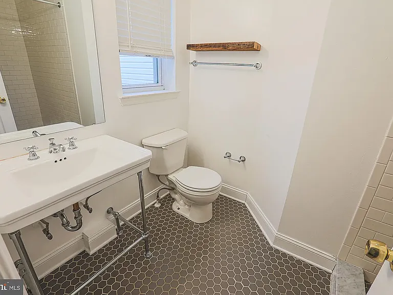 127 N Patterson Park Ave #1 — Photo 30