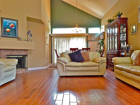 2nd image of 10875 Portobelo Dr