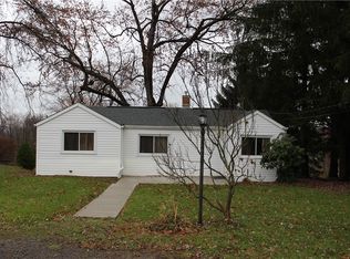 144 Samuel St, Beaver Falls, PA 15010